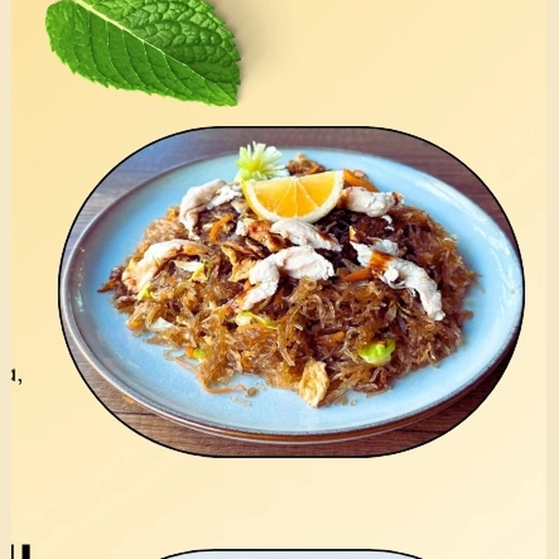 Tăiței transparenți cu pui